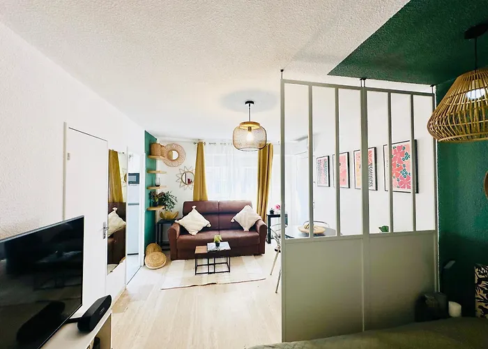 Studio T1- 2 Min Des Plages - Golf-Juan - Clim&Wifi